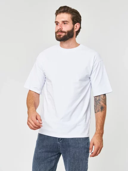 белая футболка мужская